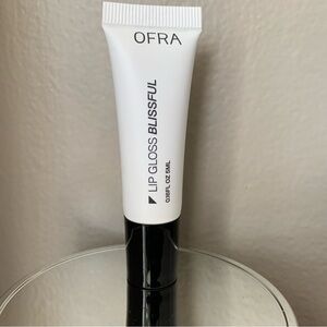 2/13$ 🎄 OFRA Cosmetics Lip Gloss BLISSFUL .16oz/5ml Travel Size
